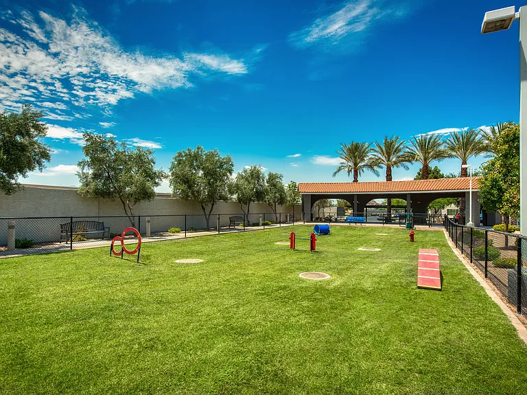 Galleria Palms — Photo 22