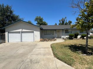 11 N 6th St, Patterson, CA