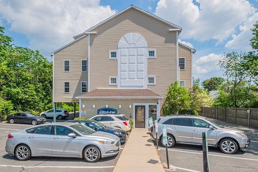 39 Broadway APT 201, Malden, MA 02148 Zillow