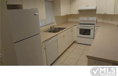 3rd image of 2105 Lavers Cir APT 107