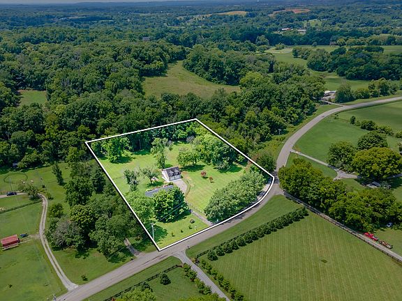 2nd image of 4439 Harpeth School Rd