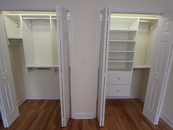4th image of 55 Langdon St
