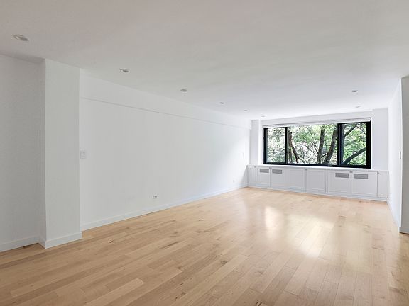 5th image of 420 E 64th St APT W5d