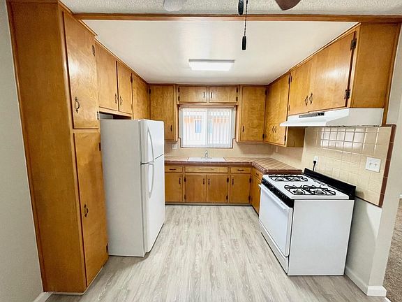 3rd image of 267 H St