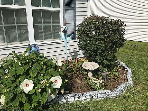 2nd image of 16 Myers Ln