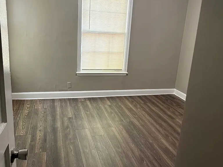 3376 Spottswood Ave — Photo 10