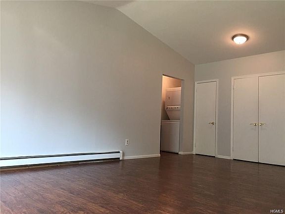 2nd image of 100 Hillside Dr APT A14