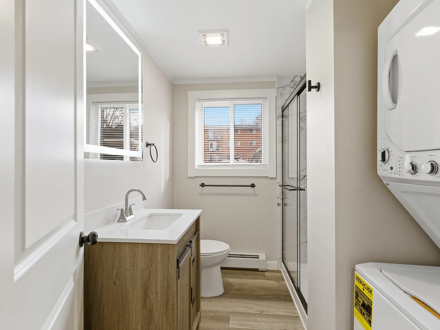 Dewitt View Apartments — Photo 4
