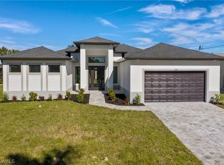 2225 SW 44th Terrace Cpe, Coral, FL 33914