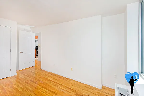 Rented by Next Door Realty NYC | media 27