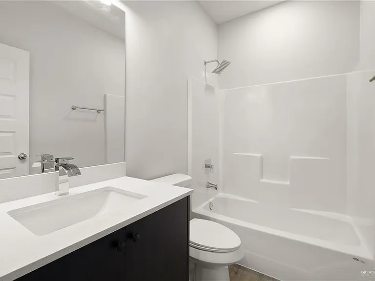 4504 Larkspur Ave #2 — Photo 13