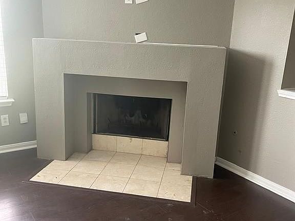 2nd image of 5615 W Harrow Dr