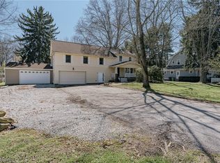 1894 Ritchie Rd, Stow, OH