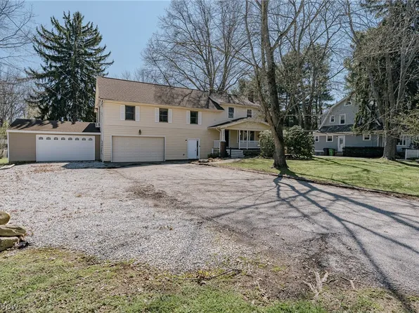 1894 Ritchie Rd, Stow, OH 44224