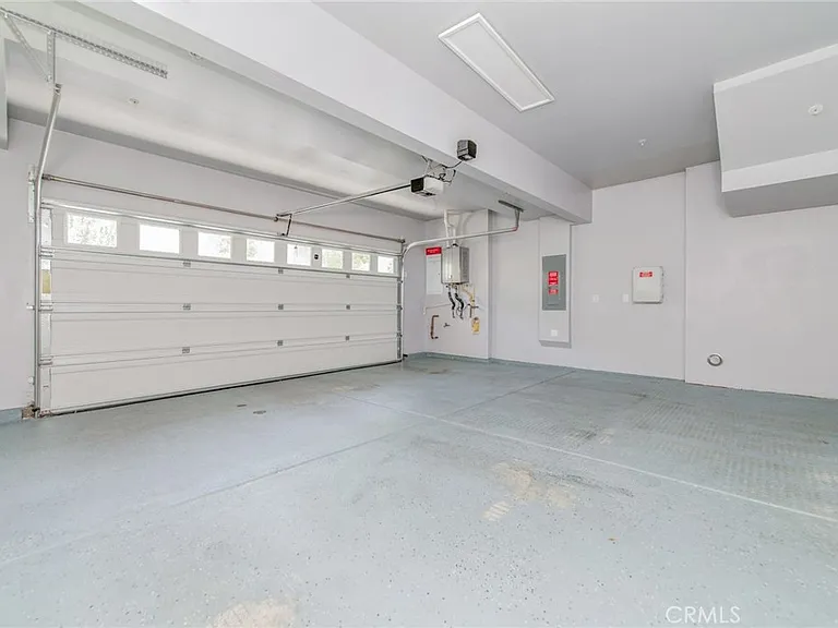 16039 Voyager Ave — Photo 30