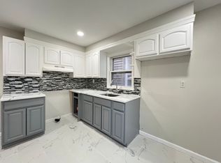 65 W 24th St APT 1, Bayonne, NJ 07002