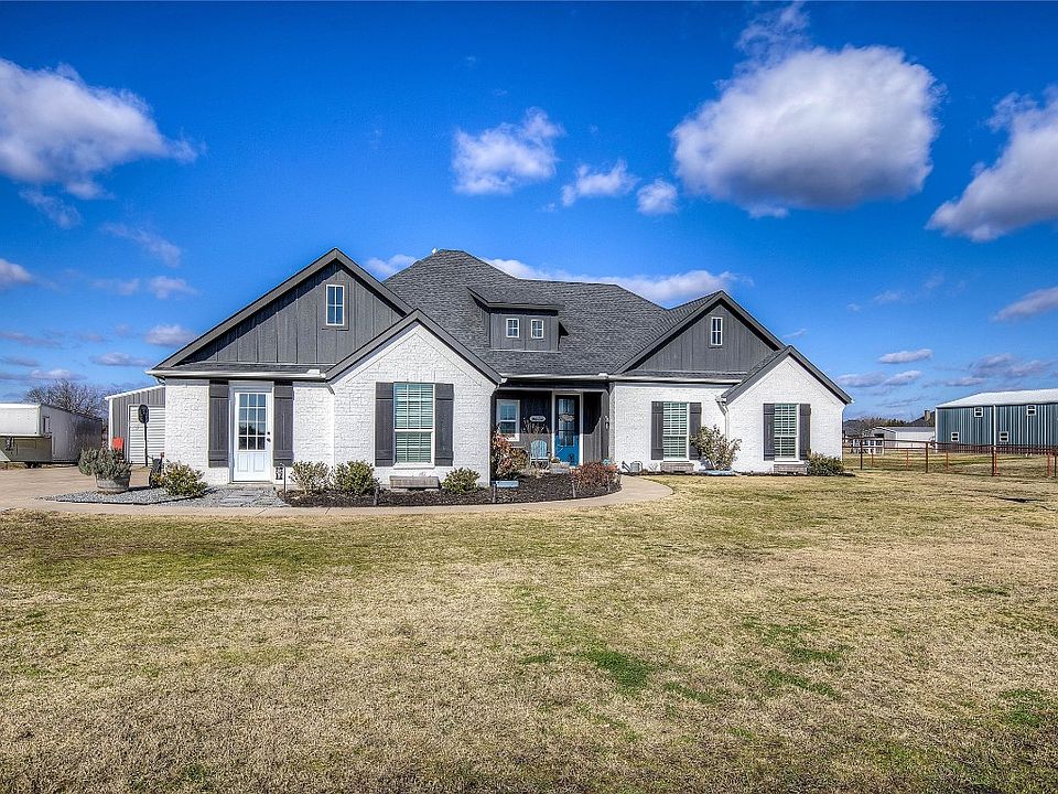 1st image of 3847 County Road 2208