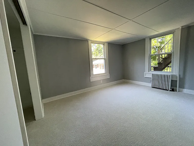4 Main St #3 — Photo 14