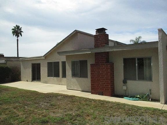 4th image of 1643 Palomar Dr