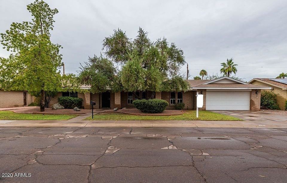 1st image of 1182 E Bonita Pl
