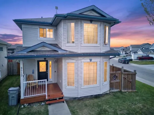 8513 N 102a Ave, Grande Prairie, AB T8X 0K1