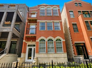 3326 N Kenmore Ave #2, Chicago, IL 60657