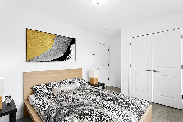 Sold by Compass | media 1