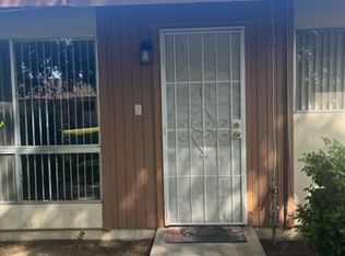 2200 Courtleigh Dr APT D, Bakersfield, CA 93309