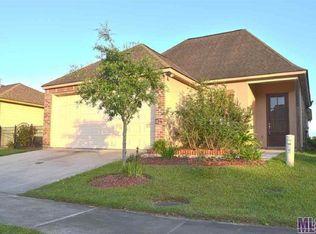 17564 Lake Willow Ave, Baton Rouge, LA 70817