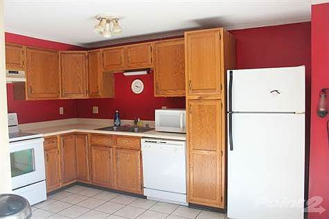 5th image of 15 Ben Franklin Dr #1069