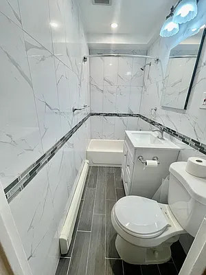 Rented by MQ Realty LLC | media 7