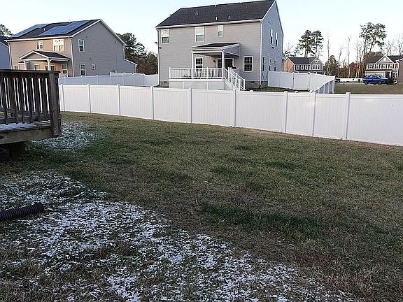 4th image of 2198 Craven Ln
