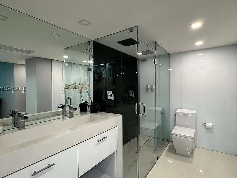 5750 Collins Ave #7A — Photo 23