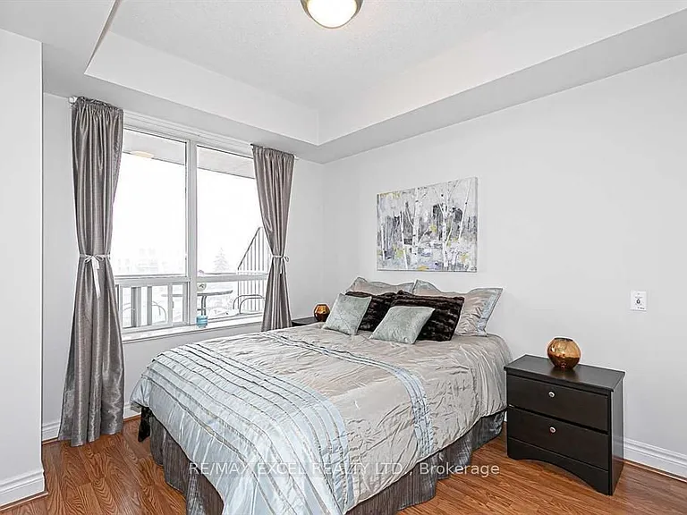 2 Clairtrell Rd #801 — Photo 12