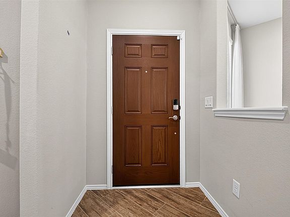 4th image of 234 Flaxen Chestnut