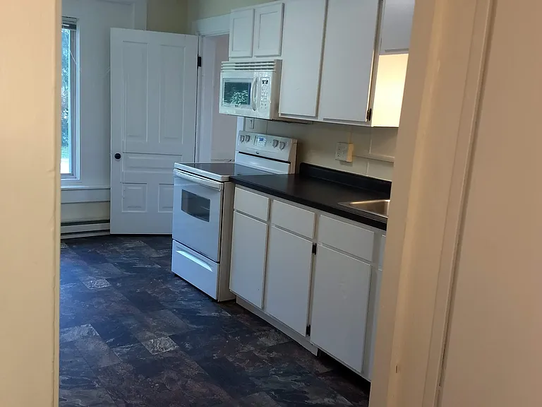 1727 Bellinger St — Photo 21
