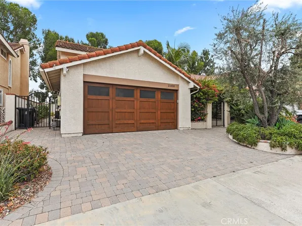 21430 Via Pepita, Yorba Linda, CA 92886
