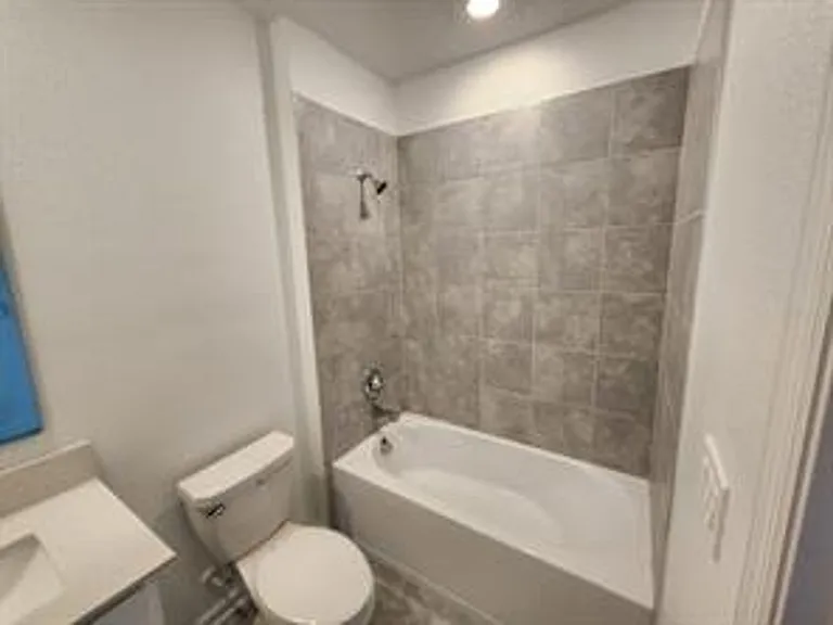 2713 Runners Cir — Photo 23