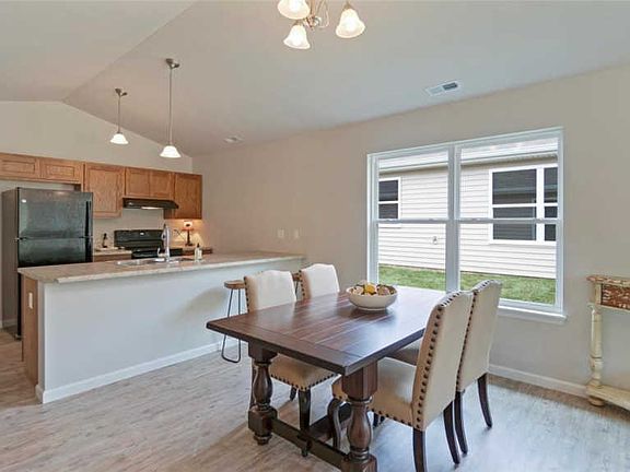 5th image of 968 Osage Villa Ct