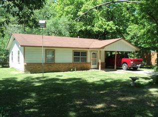 906 S Missouri St, Crossett, AR 71635