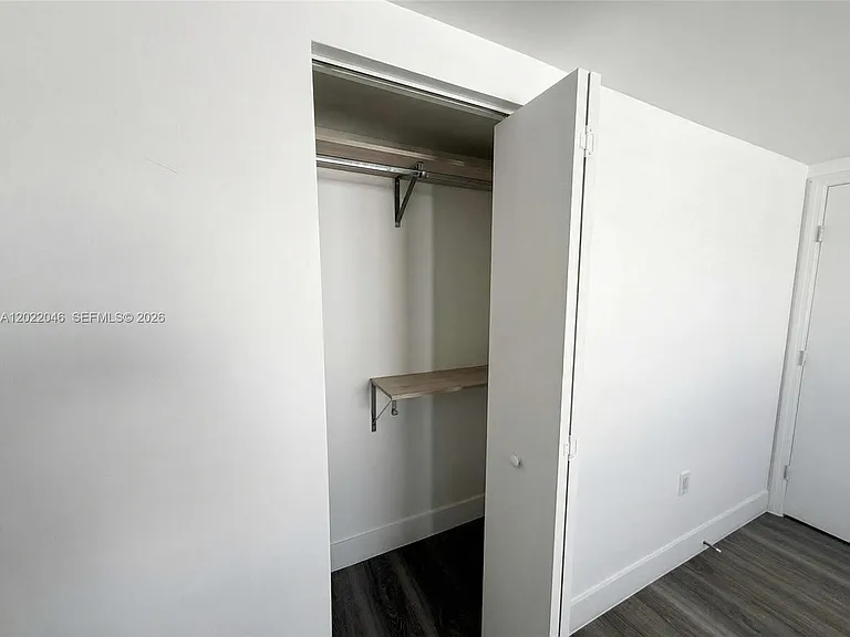 1710 NW 1st Ct #13 — Photo 13