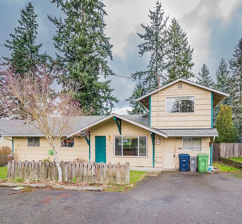 1st image of 2015 191st St SW