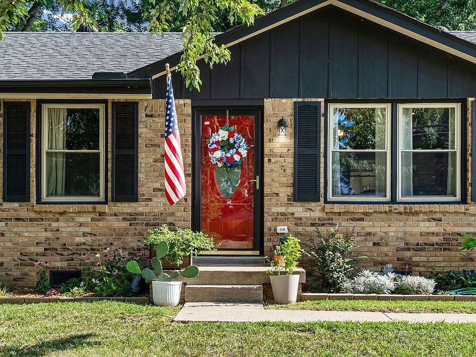 1st image of 2188 Blakemore Dr