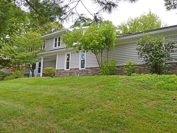 2nd image of 7106 Hamilton Hills Dr