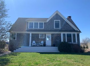 24 Ridgewood Ave, Madison, CT 06443