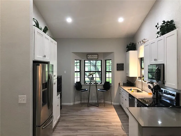21825 Tallahassee Ave — Photo 6