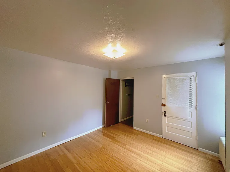 5432 Baywood St #1 — Photo 14