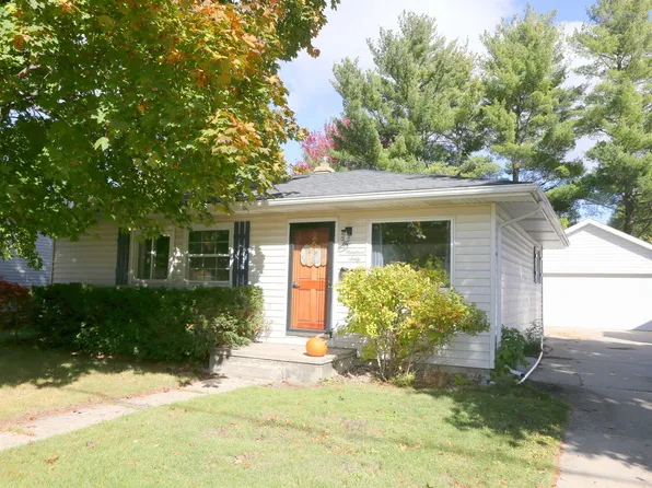 160 Garfield St, Kaukauna, WI 54130