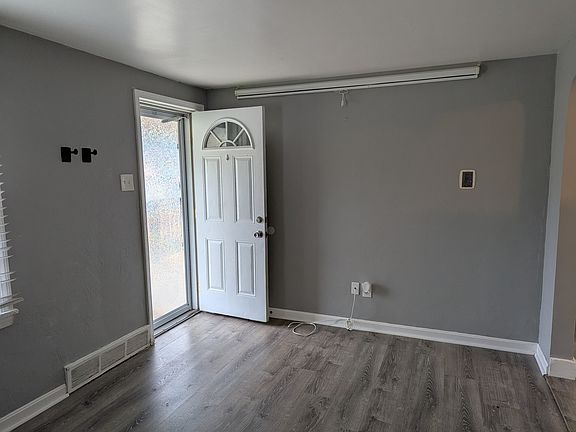 2nd image of 314 James St