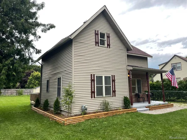 5166 Whalen St, Elkton, MI 48731